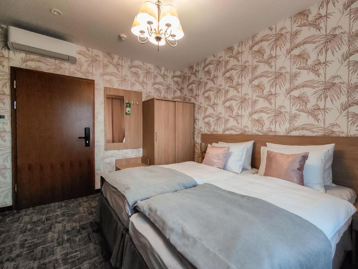 Sztuka Smaku - Restauracja I Hotelik Świdnica 外观 照片
